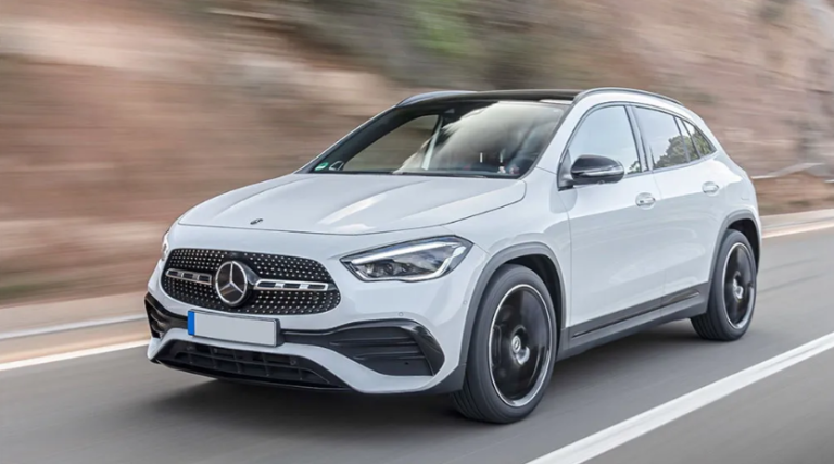 MERCEDES GLA